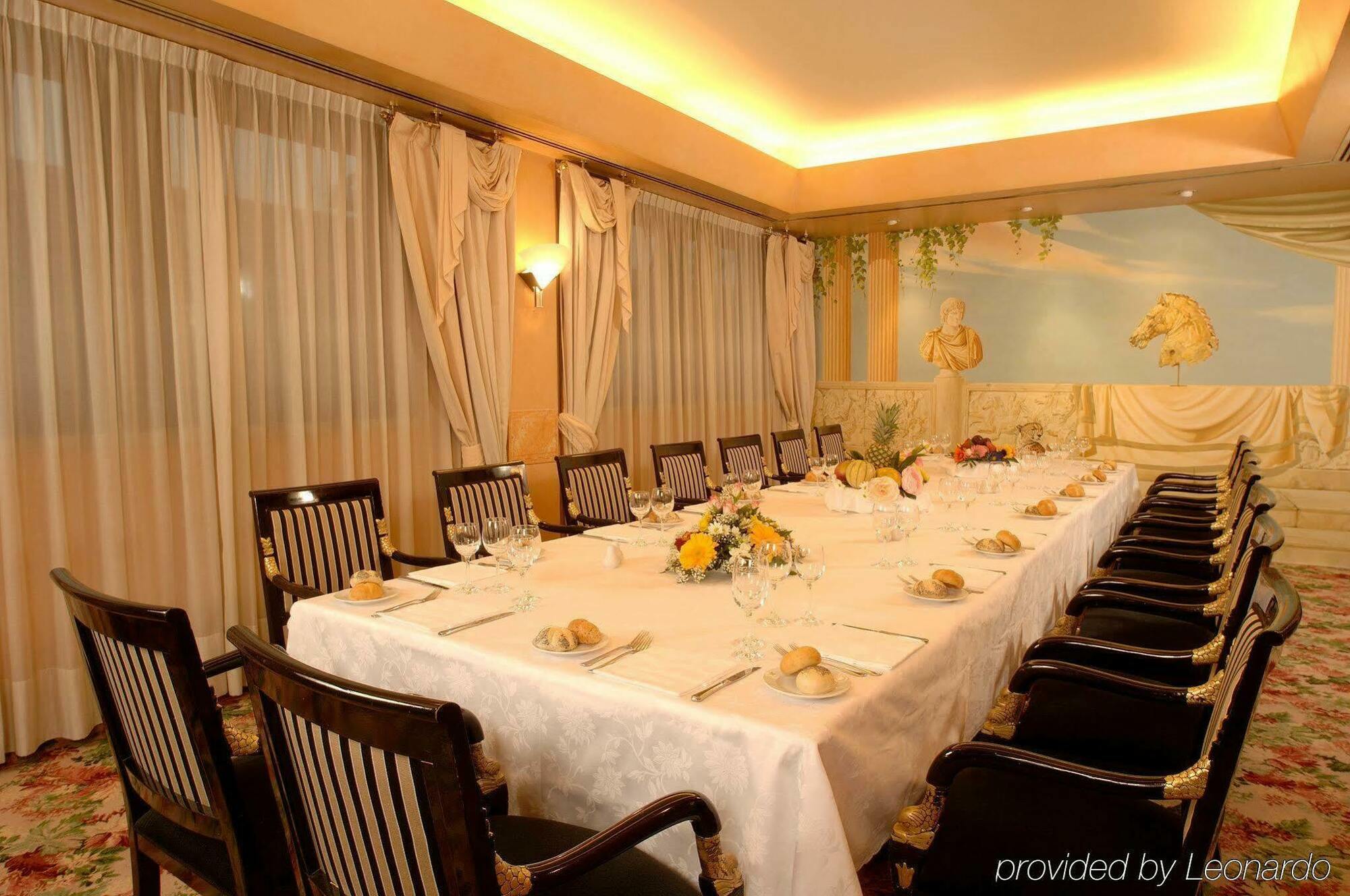 Hotel Antares Rubens